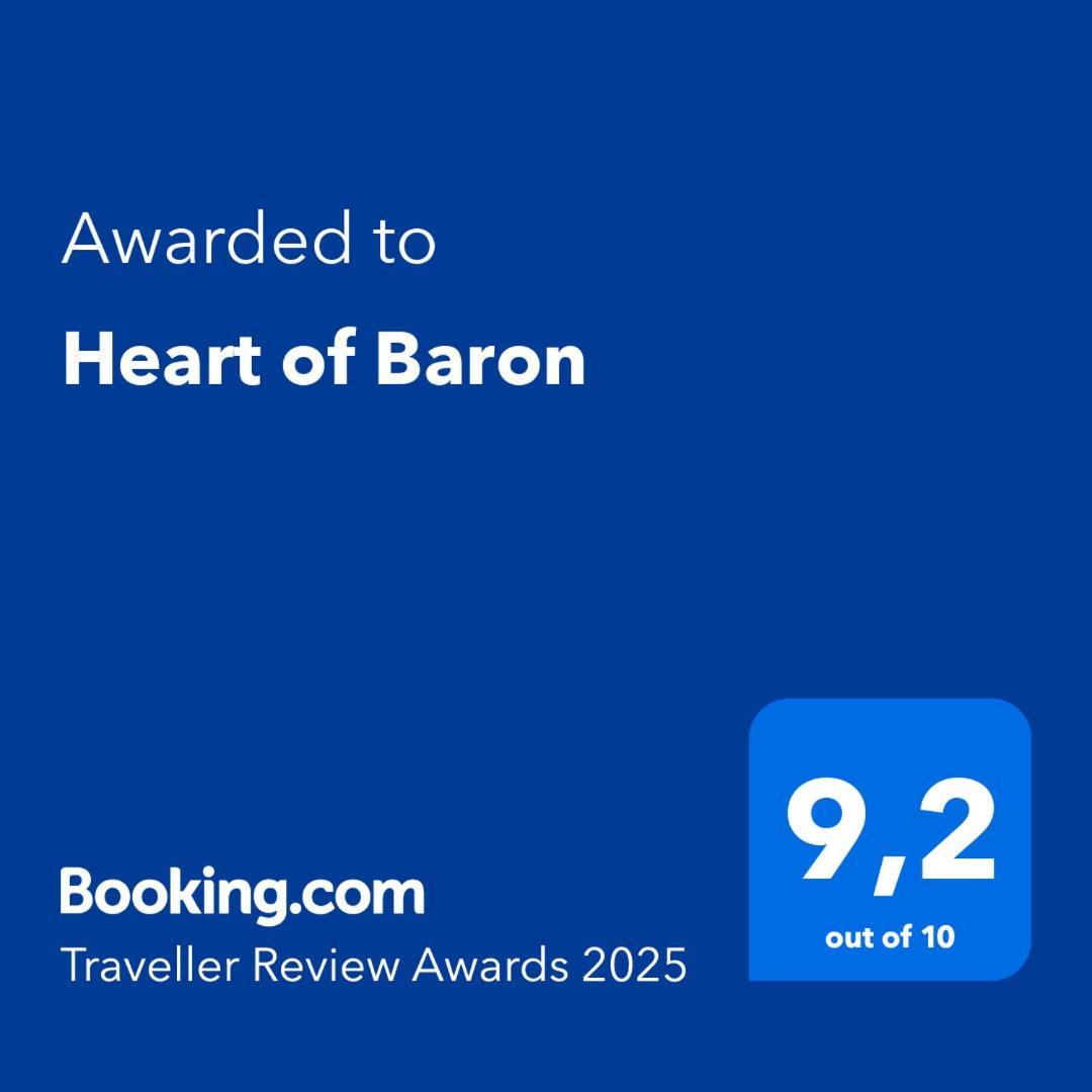 Апартаменты Heart Of Baron Рига Экстерьер фото